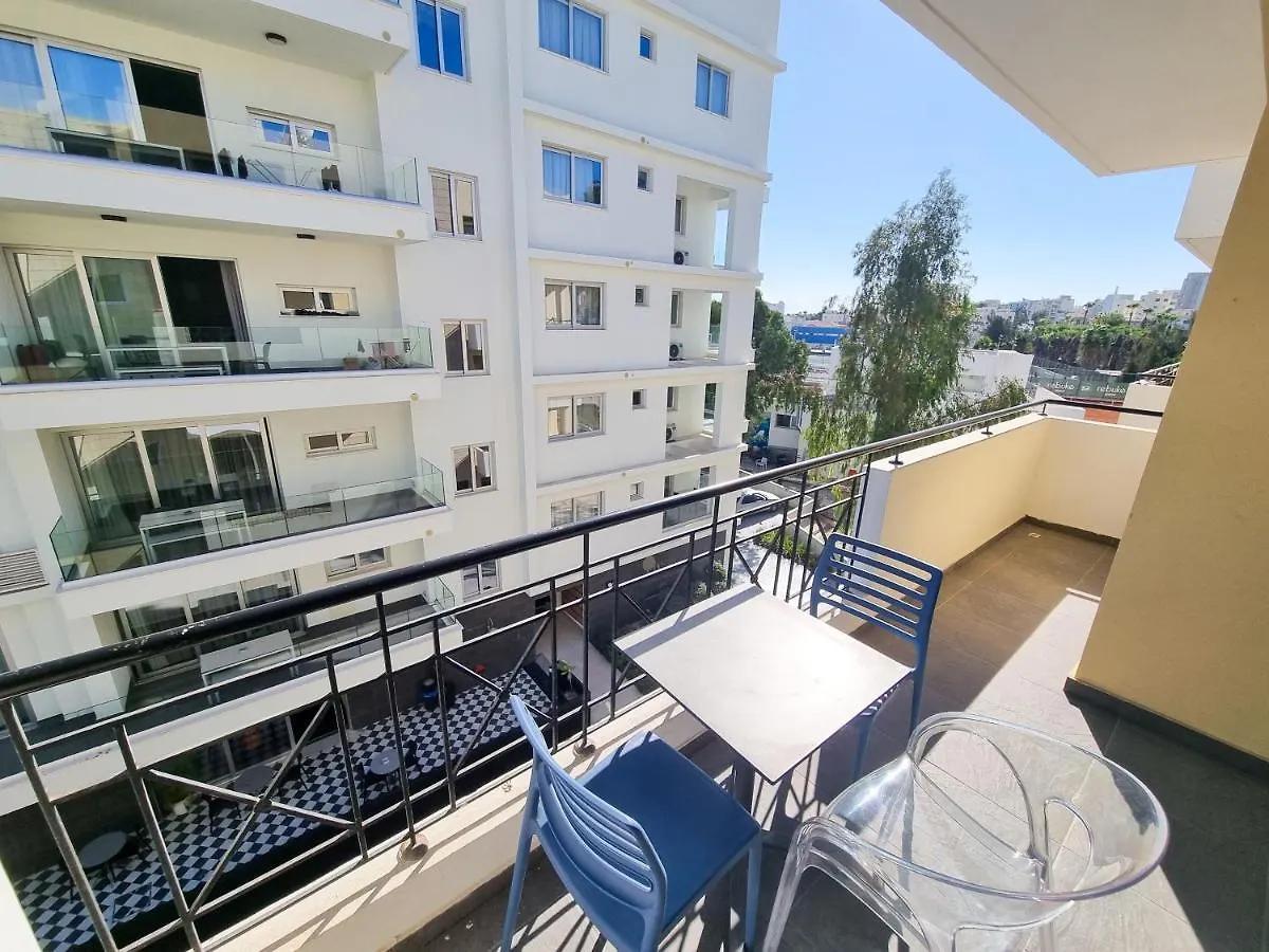 City Vibrance Apartment Larnaka